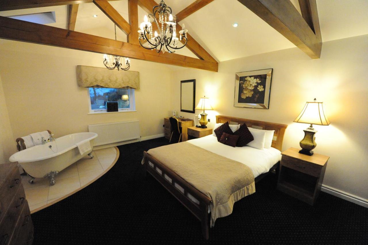 Kings Croft Hotel Pontefract Buitenkant foto