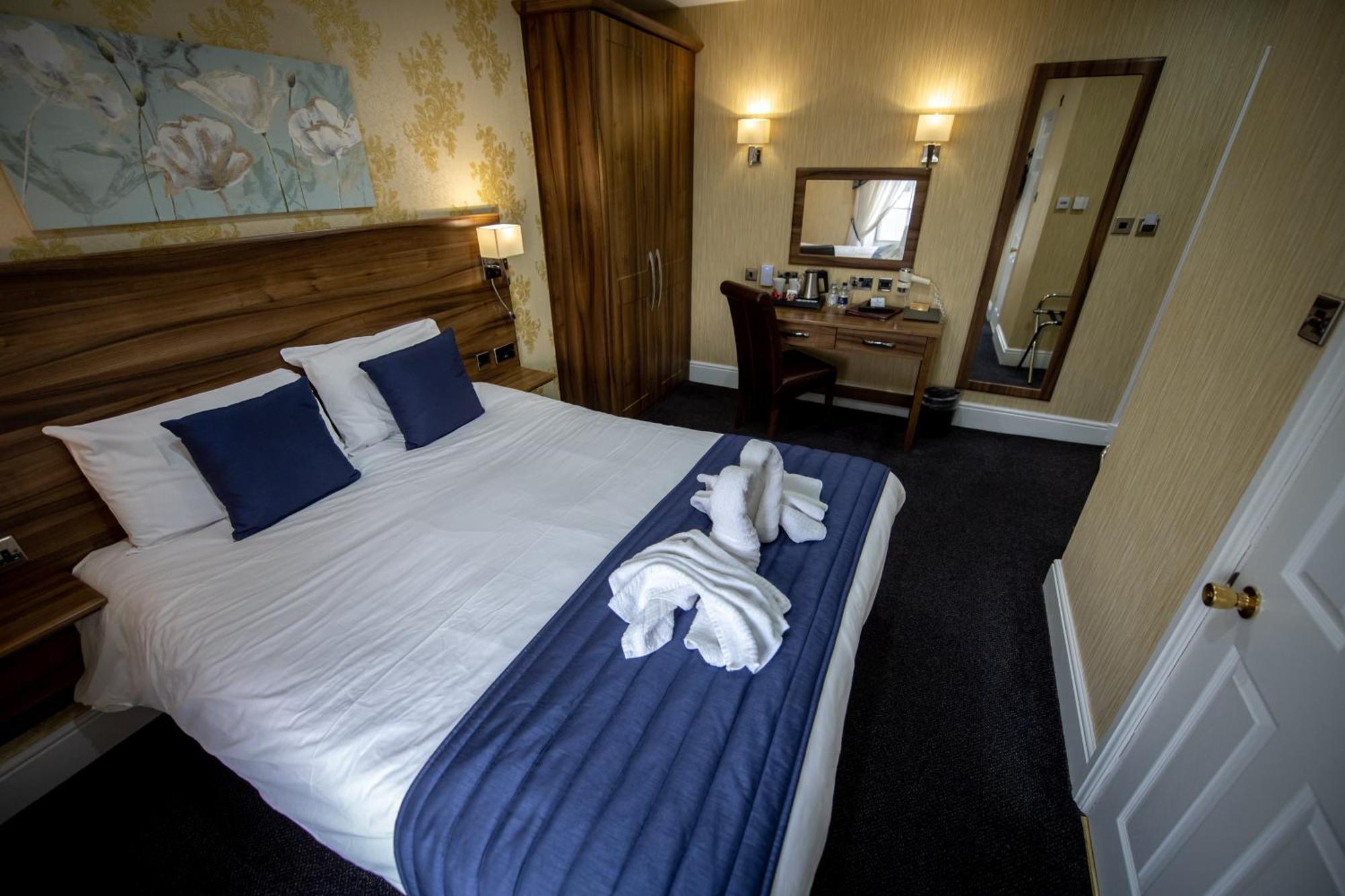 Kings Croft Hotel Pontefract Buitenkant foto